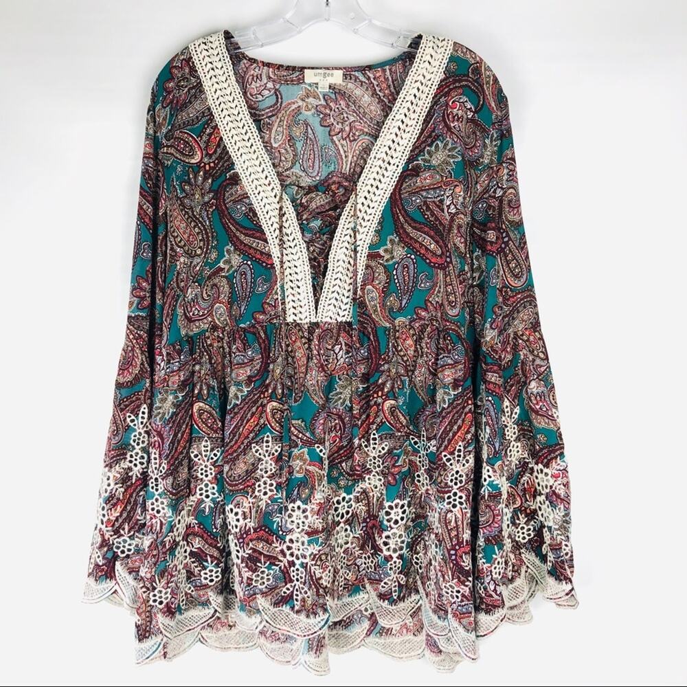 Umgee green paisley embroidered bell sleeve top large - Picture 3 of 11